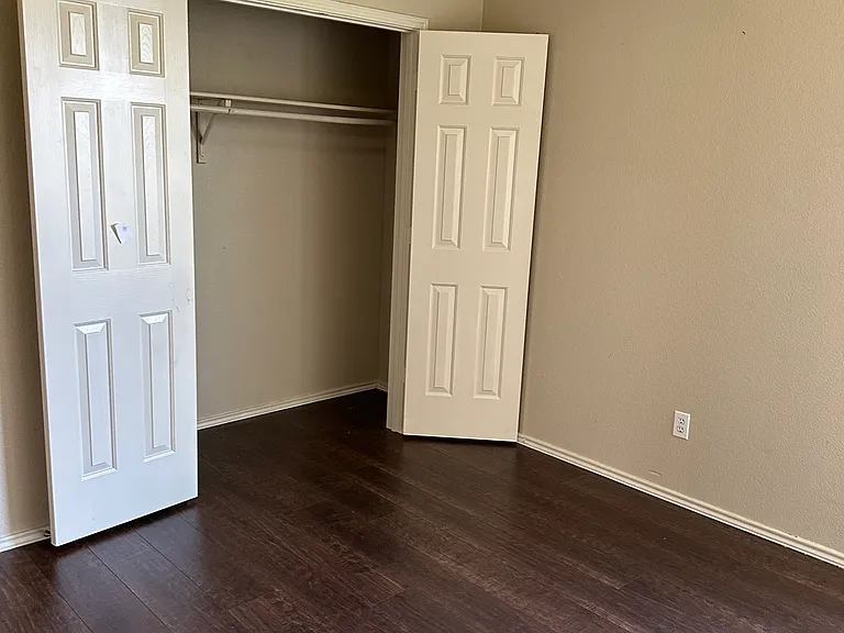 1411 Bankston Dr — Photo 22