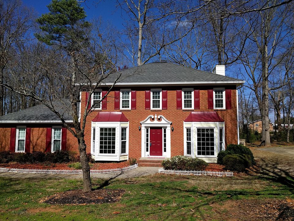 1st image of 2391 Meadowglen Trl