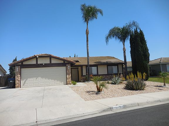 2nd image of 14410 Susana Ct