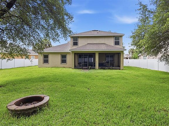 4th image of 1604 BLUE GRASS BOULEVARD
