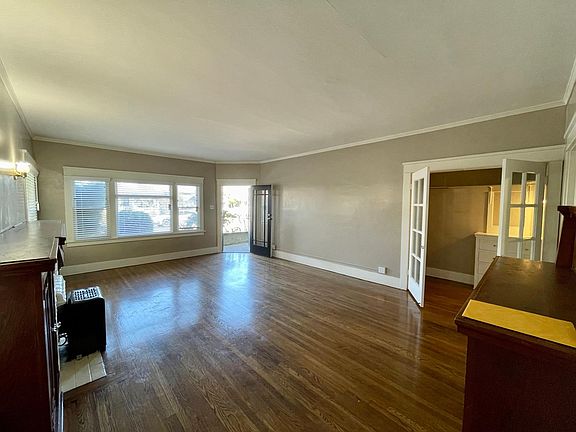 5th image of 2404 East Broadway