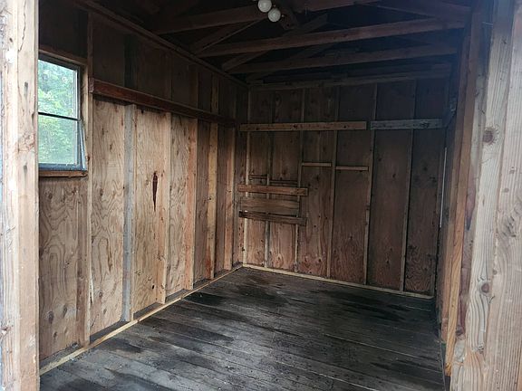 4th image of 18444 Binghamwood Ln SE #1