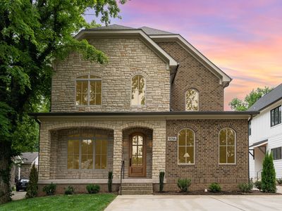 909A Gale Ln, Nashville, TN, 37204