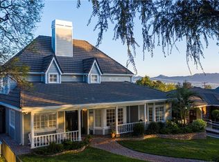 700 E Grinnell Dr, Burbank, CA 91501