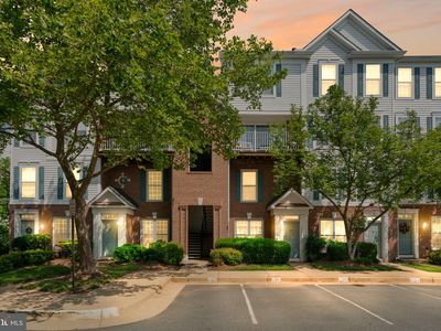 12755 Fair Crest Ct APT 304, Fairfax, VA, 22033