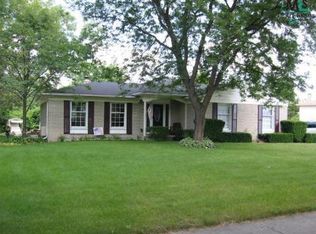 4270 Cherrywood Dr, Troy, MI