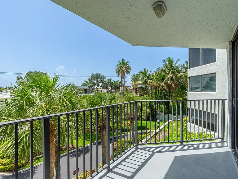 2565 S Ocean Blvd #103N — Photo 35