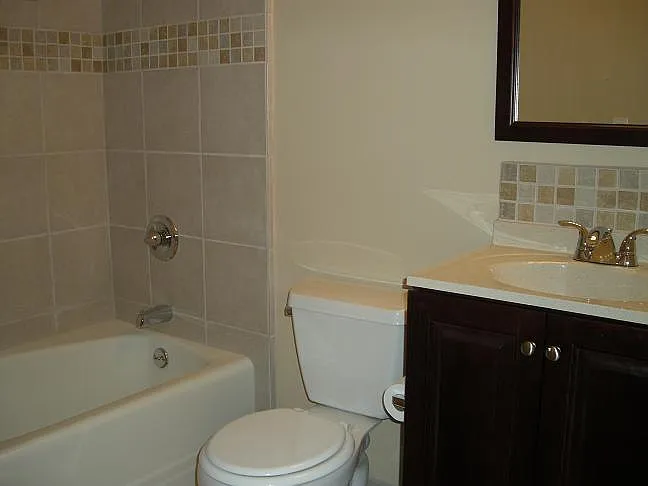 3030 Walgrove Way — Photo 9