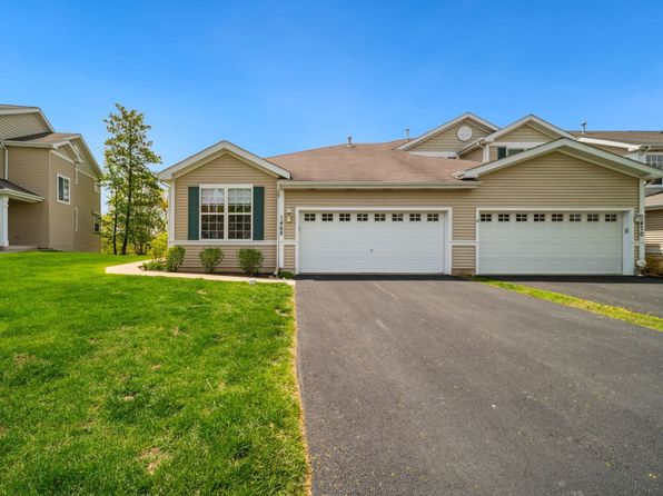 1468 W Remington Ln, Round Lake, IL 60073