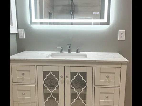 60 Kime Ave, North Babylon, NY 11703