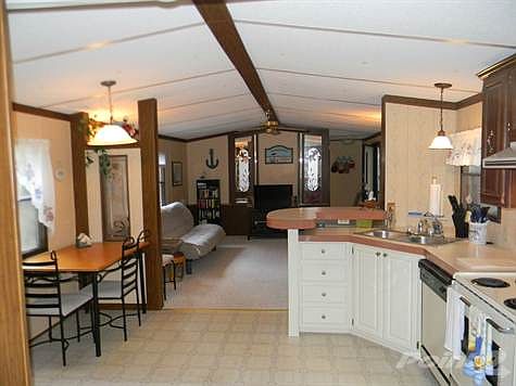 Eat-in kitchen.