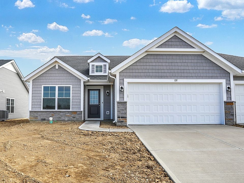 1st image of 137 Maxim Ct