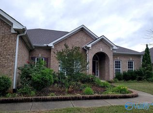 240 Heritage Mill Dr, Madison, AL 35758