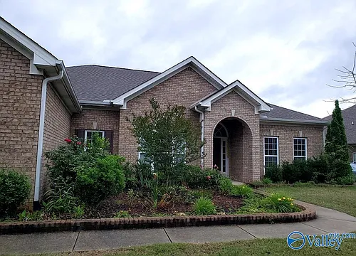 240 Heritage Mill Dr Photo 1