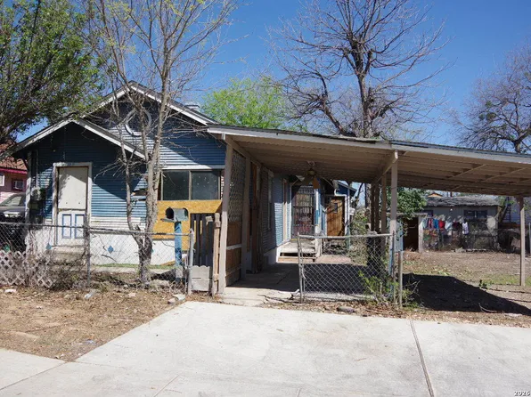 1211 Rivas, San Antonio, TX 78207