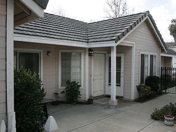 3rd image of 10238 Rancho Carmel Dr