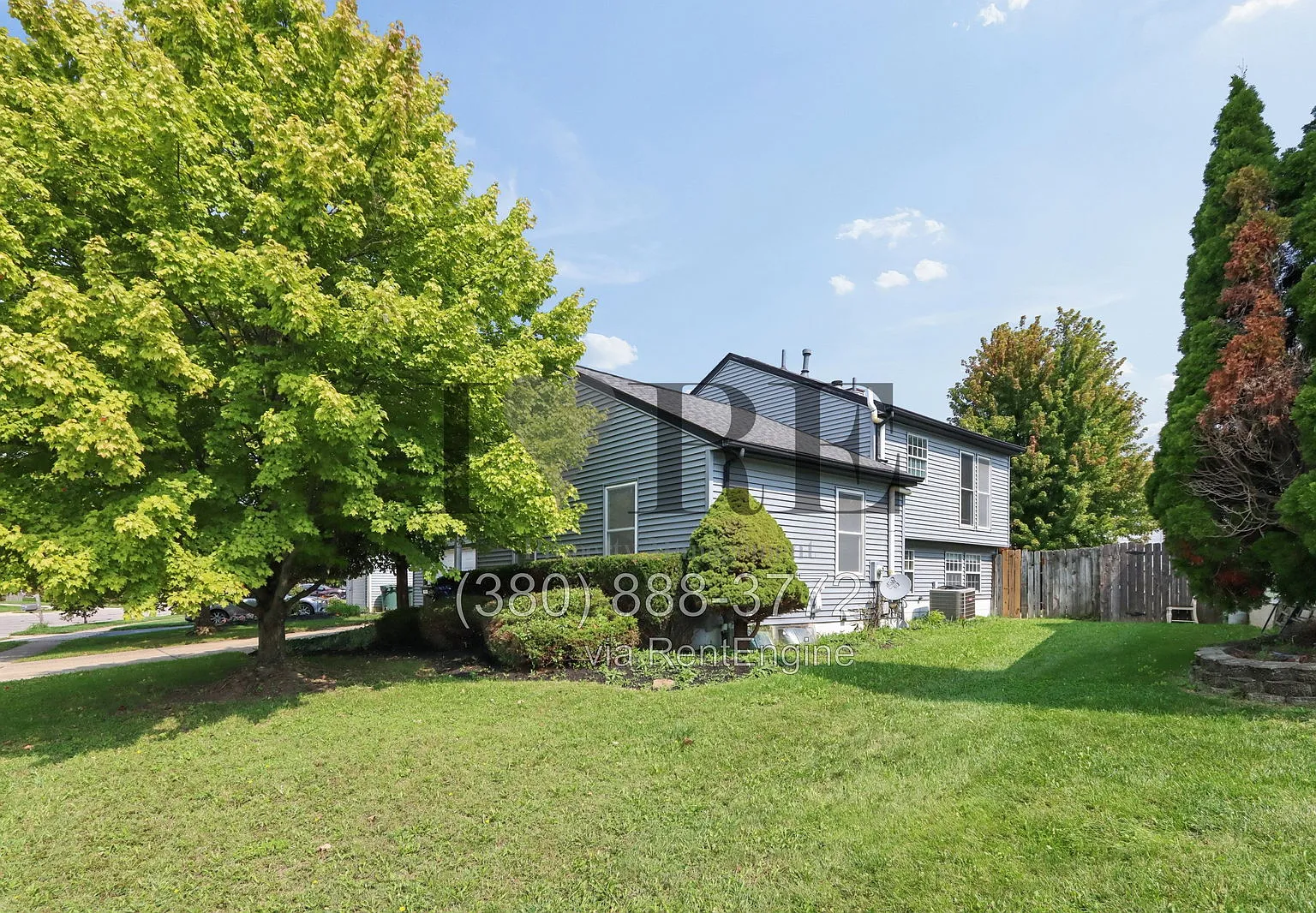 3 bed, 3.0 bath, 1750 sqft, $2,487 — Photo 4