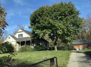 24067 Edison Rd, South Bend, IN 46628