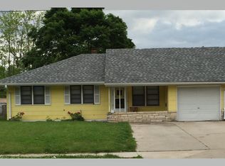 6759 Blondo St, Omaha, NE 68104