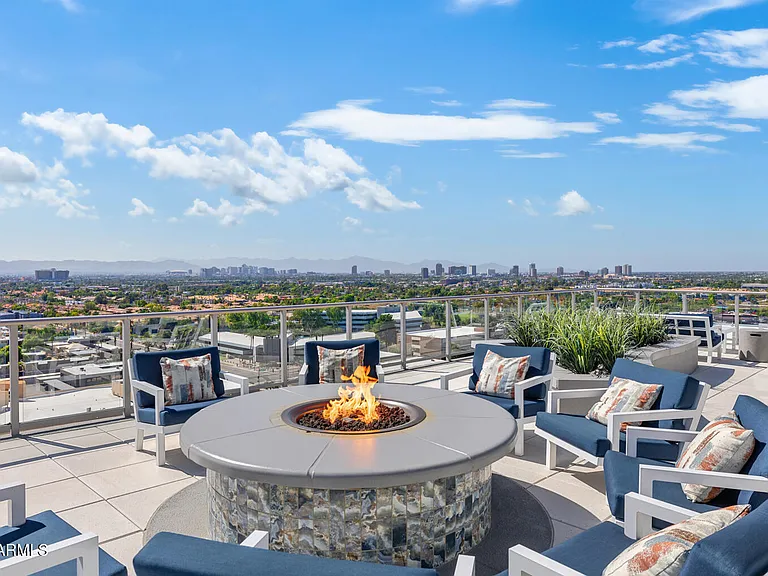 2211 E Camelback Rd #207 — Photo 31