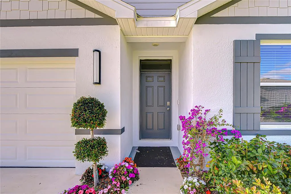 4 bed, 2.0 bath, 1828 sqft, $2,500 — Photo 4