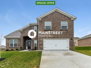 577 Smoky Mountains Dr, Gallatin, TN 37066