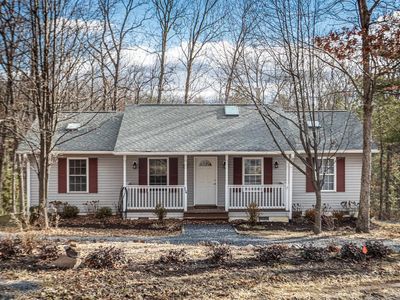 14 Oak Ct, Mount Jackson, VA, 22842