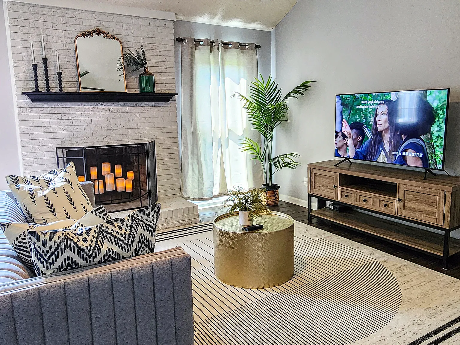 3 bed, 1240 sqft, $3,000 — Photo 3