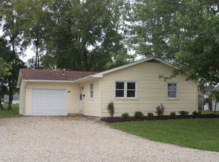 426 E Maple St, Berne, IN 46711