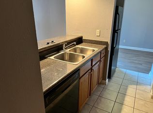 5524 Boca Raton Blvd APT 305, Fort Worth, TX 76112