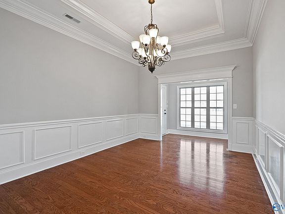 5th image of 8489 Sedgebrook SE