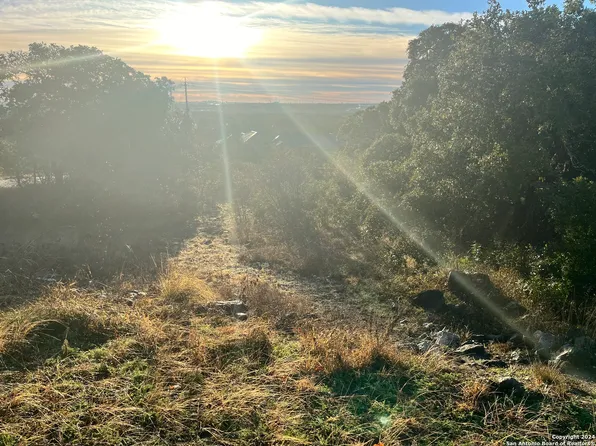10910 Iron SPG LOT 15, Helotes, TX 78023