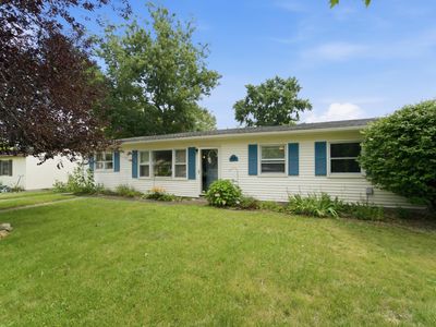 609 Sunset Dr, Kouts, IN, 46347