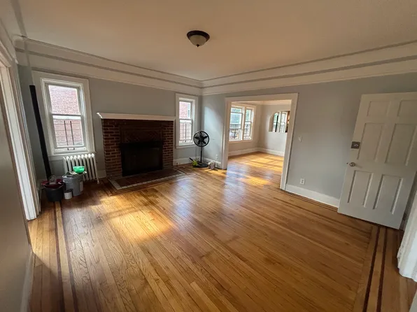 55 E 235th St Floor 2, Bronx, NY 10470