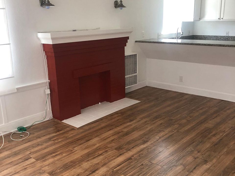 1st image of 667 W 11th St #667
