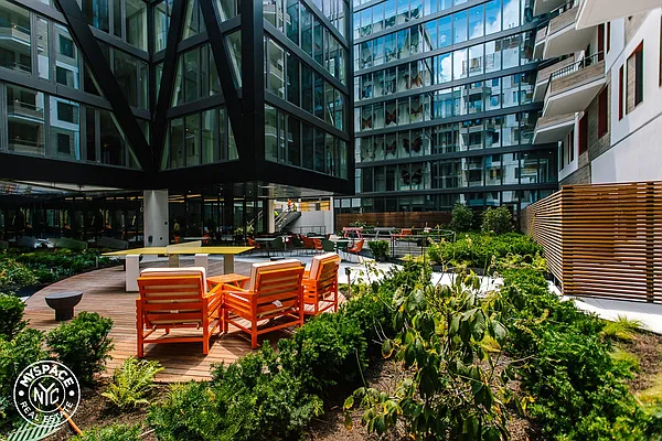 Rented by MySpaceNYC | media 18