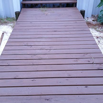 5th image of 3356 Laurel Dr