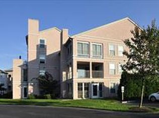 7602 Yacht Club Dr, Ocean Pines, MD 21811