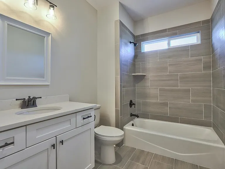 43 Sarlan Garden Dr — Photo 26