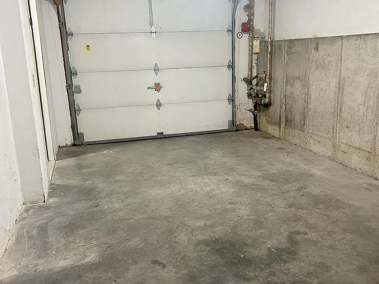 221 Park St #6 — Photo 5