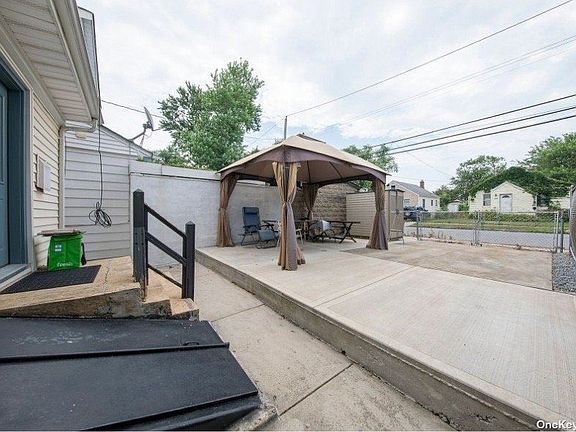 4th image of 17 Bonta St
