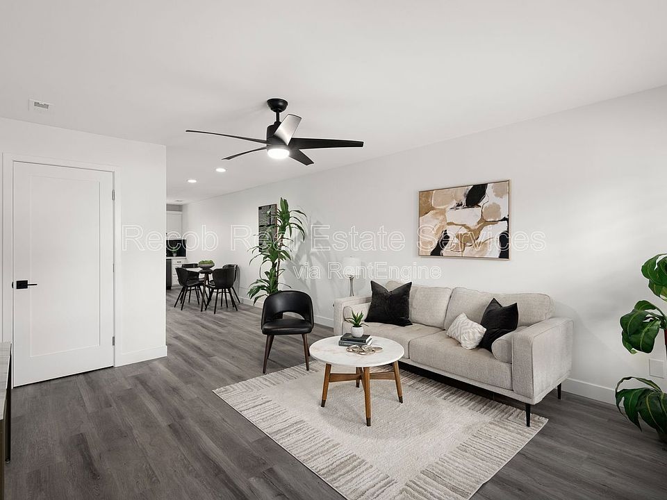 1st image of 1710 Hanford Dr #1704