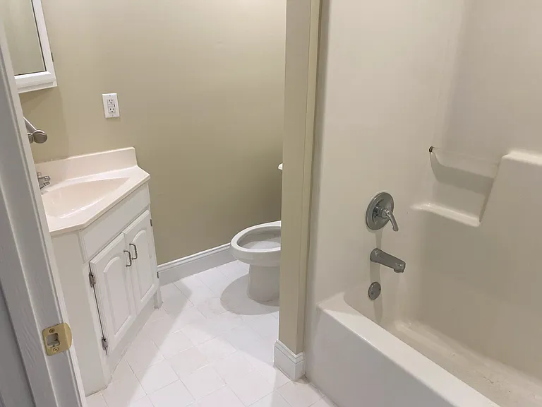 113 Pineland Cir — Photo 11