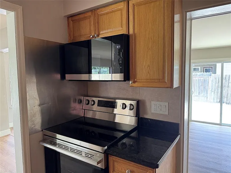 107 N Galena Ave — Photo 8
