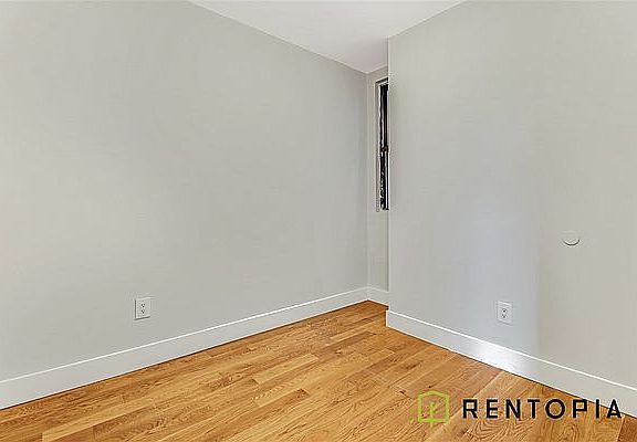 4th image of 283 Malcolm X Blvd #4L