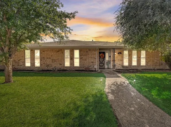 1802 Mayfield Ave, Garland, TX 75041