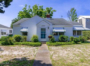 2109 Arendell St, Morehead City, NC 28557