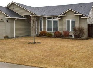 470 E Chapparosa Dr, Kuna, ID 83634