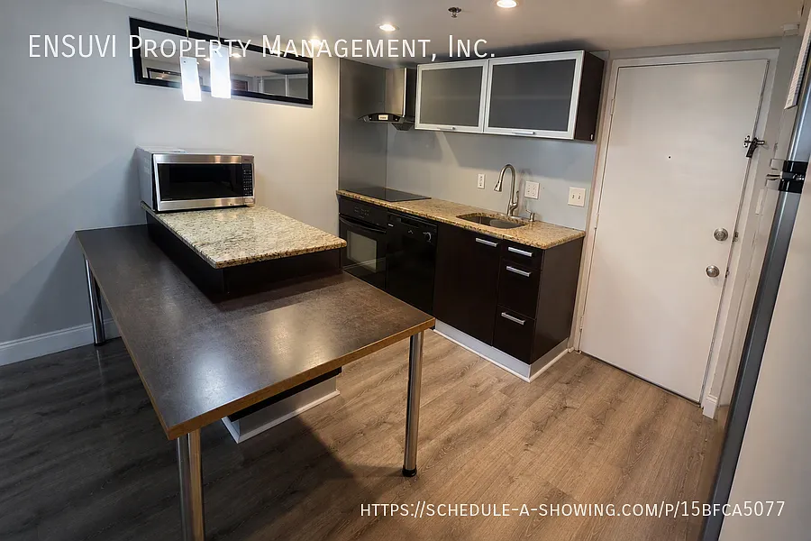 701 S Madison Ave #208