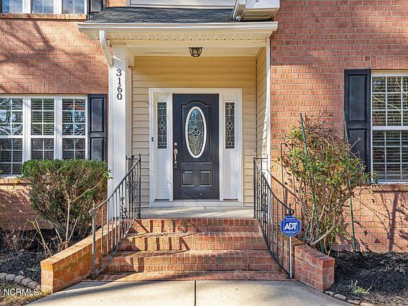 4th image of 3160 Carolina Way